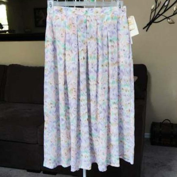 NWT Laura & Jayne Collection sz 12 pastel skirt - Picture 2 of 4